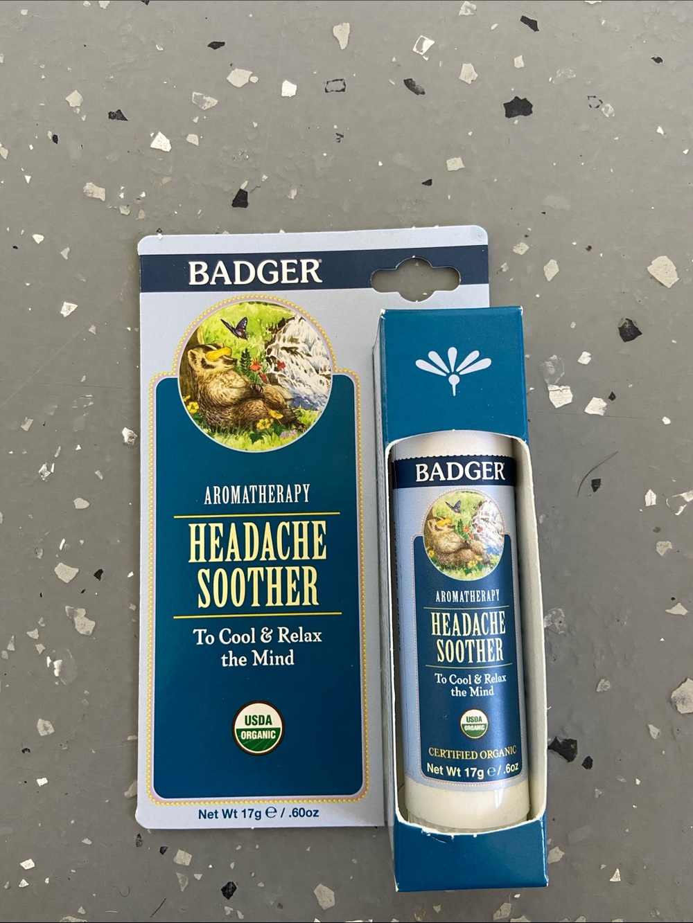 Badger Aromatherapy Headache Soother Roll-On - Blue